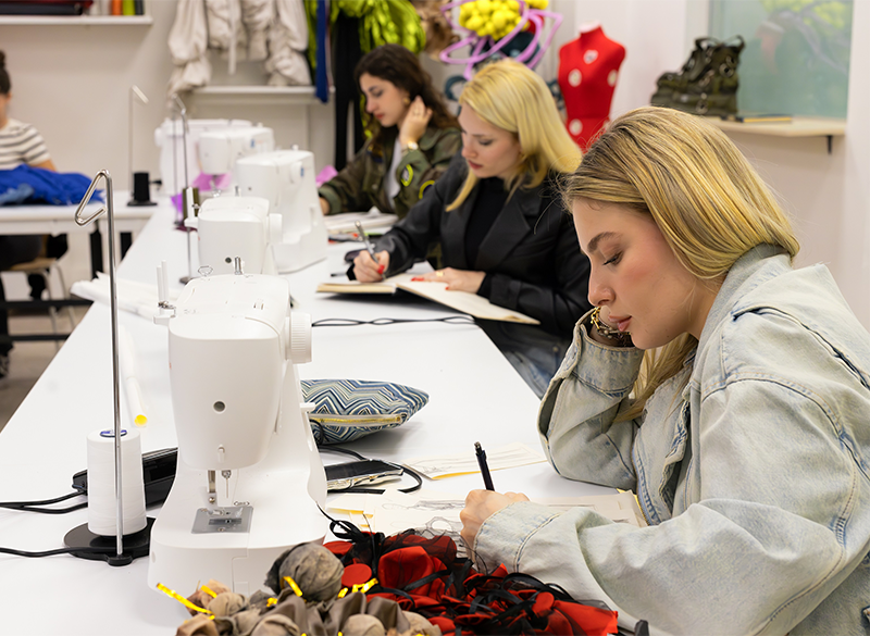 Meslek Yüksekokulu mezunları iş dünyasında aranan insan olacak