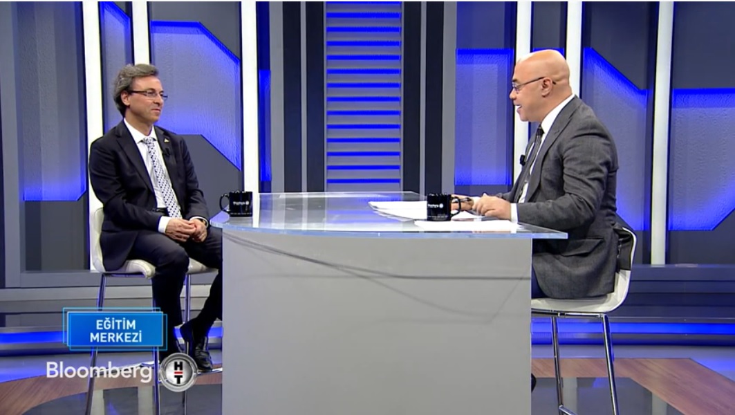 Dünya Standartlarında Laboratuvarlarda Ürünleri Test Ediyoruz