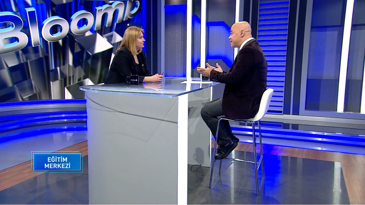 Yaşamda Başarı için Akademik Gelişim ve Sosyal Gelişim Bir Arada Olmalı