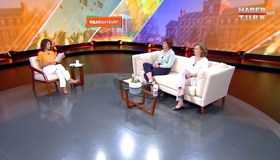 Yeditepe'de Türk Dili ve Edebiyatı ile Rus Dili ve Edebiyatı Programlarında Eğitimin Avantajları