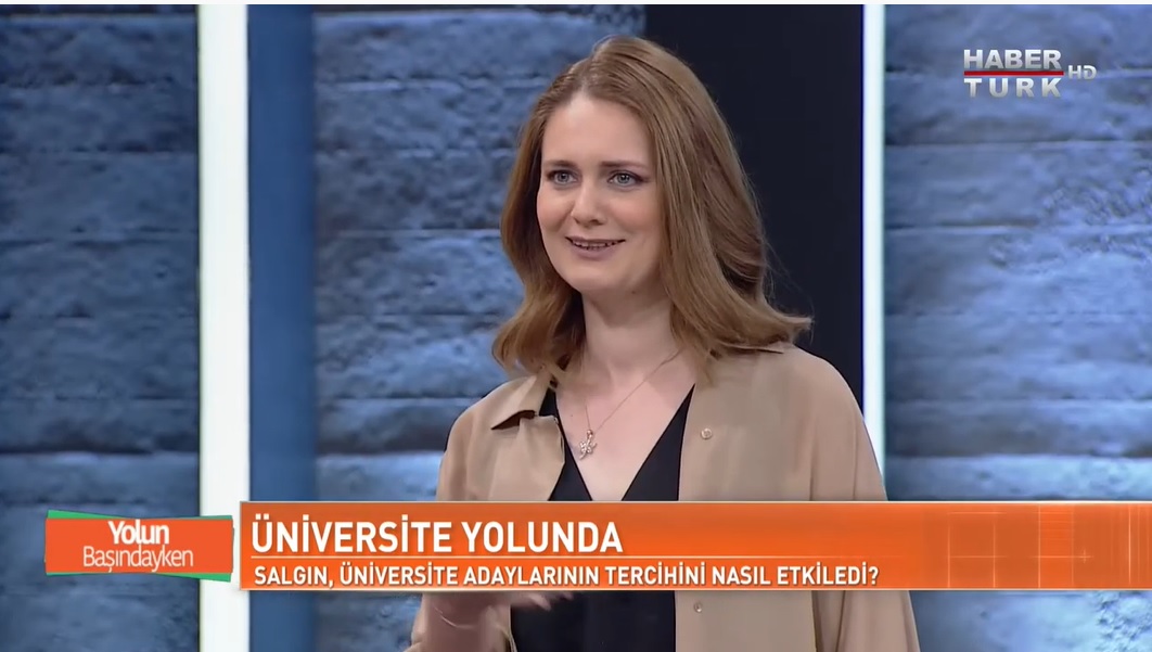 Üniversiteler Hibrit Eğitimin Hazırlığını Yapıyor