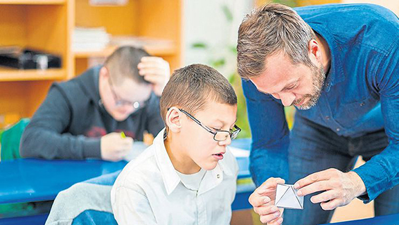 Özel Eğitimin Olmazsa Olmazı Alan Öğretmeni