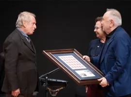 Atatürk'ün Kurduğu Cumhuriyeti Muhafaza ve Müdafaa Etmek Kırmızı Çizgimizdir!